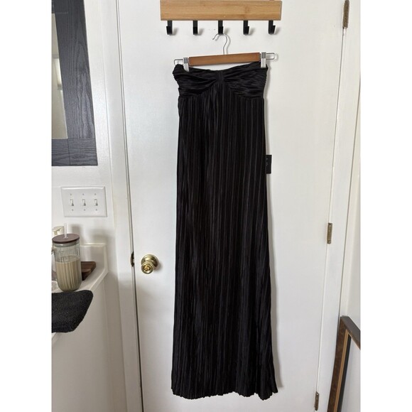 Lulus Whimsical Beauty Black Satin Plisse Strapless Maxi Dress Size Small Formal - Picture 4 of 10